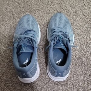 Mizuno Wave 25 Size 7 Womens